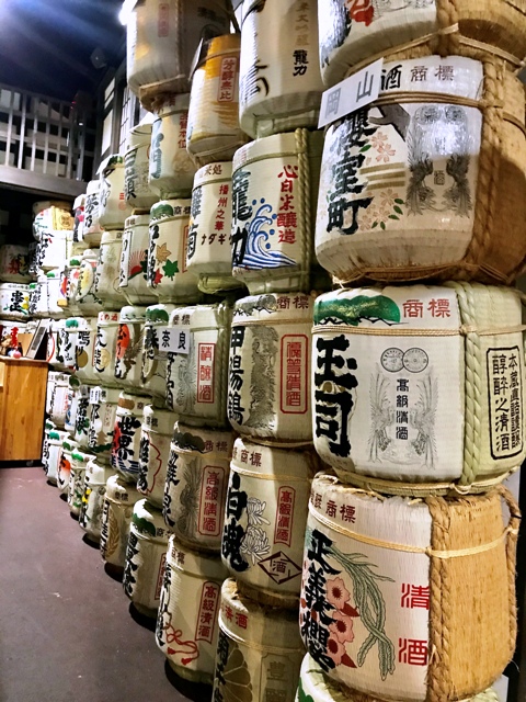sake-casks-nanbu-tojis