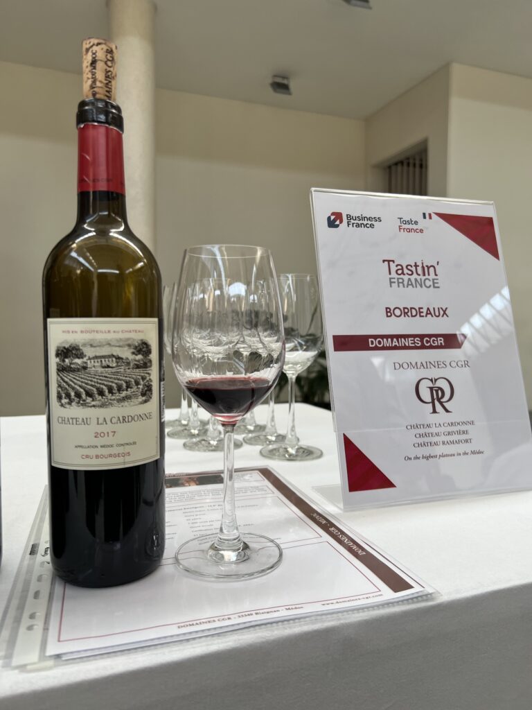 Vin 2010 being explained at Domaines CGR stall