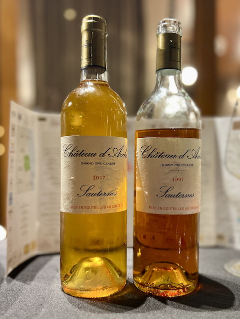 Two vintages, 20 years, apart of Château d'Arche wines