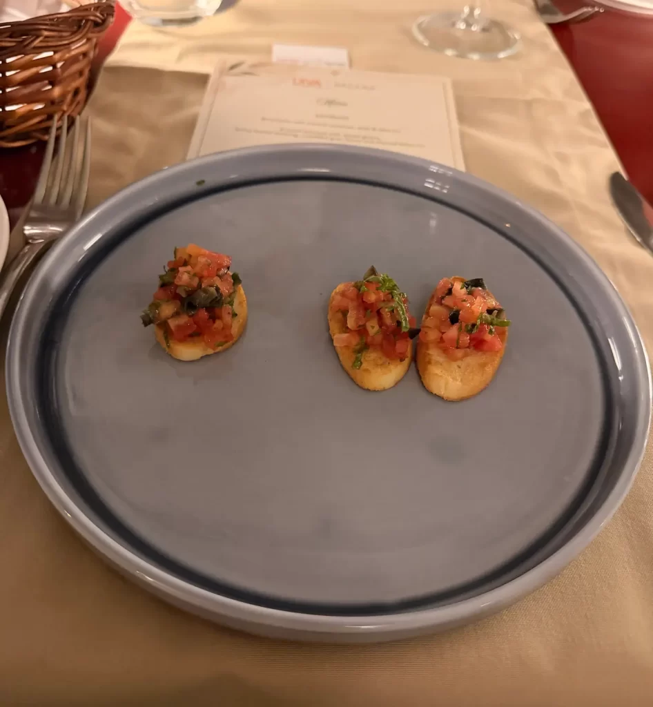 Bruschetta with roasted tomatoes, mint & olive